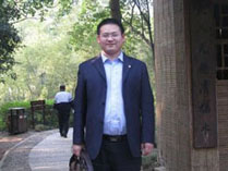 用了何氏狐臭净与人交往方便了